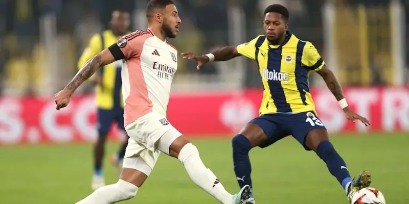 phong do thi dau giua fenerbahce vs lyon 11zon